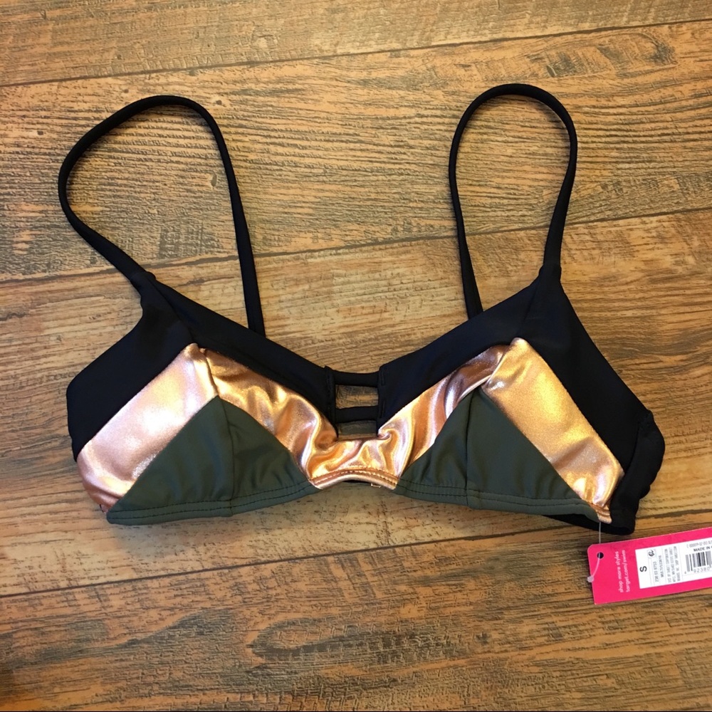 Swim suite top w/ adjustable straps